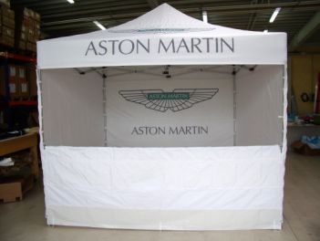 Faltzelt für Aston Martin