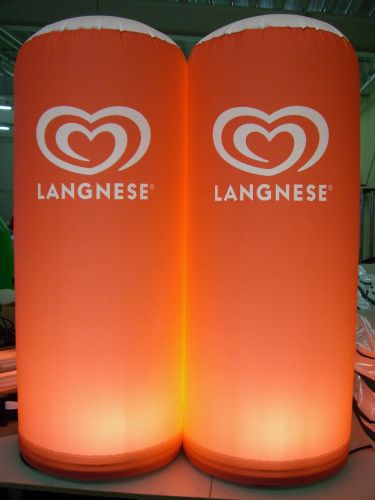 Knallige Leuchtsäulen für Langnese produziert.
